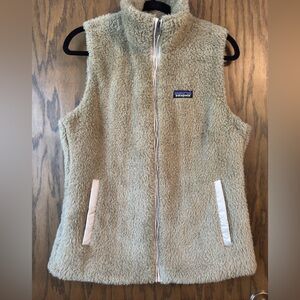 Patagonia Women L Khaki El Cap Los Gatos Teddy Fleece Vest Large